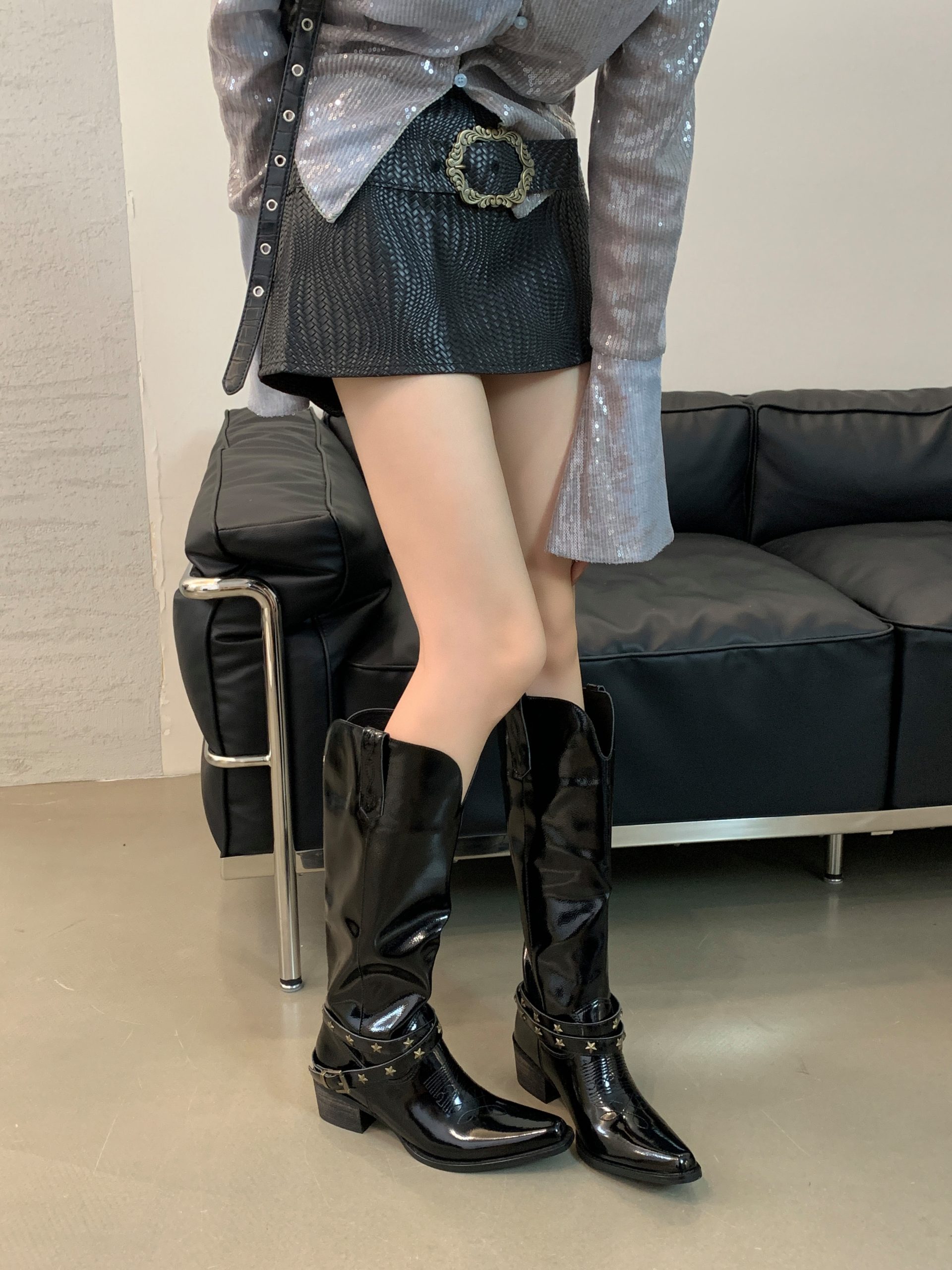 2024 BUBUFLY Women's Pointed Toe Western Boots, Black Patent Leather, Chunky Heel, High Top, Retro Embroidered - Image 3