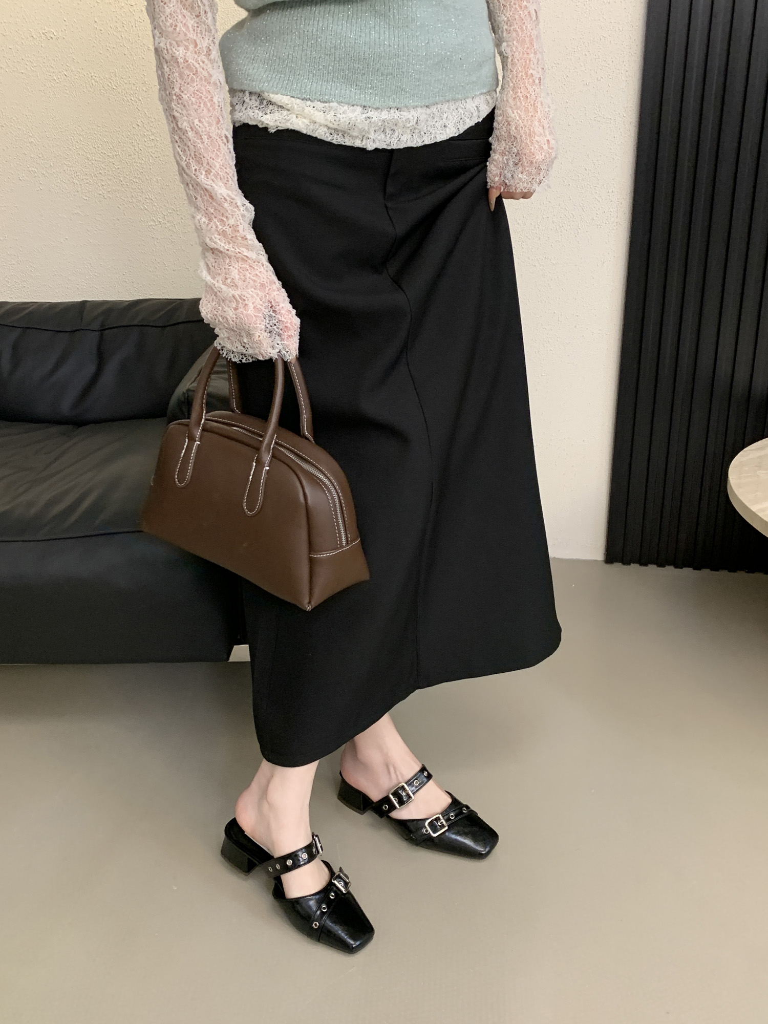 Designer Buckle Strap Closed Toe Slippers for Women 2025 New Square Toe Low Heel Slip-On Mules Backless Half Slippers - Image 4