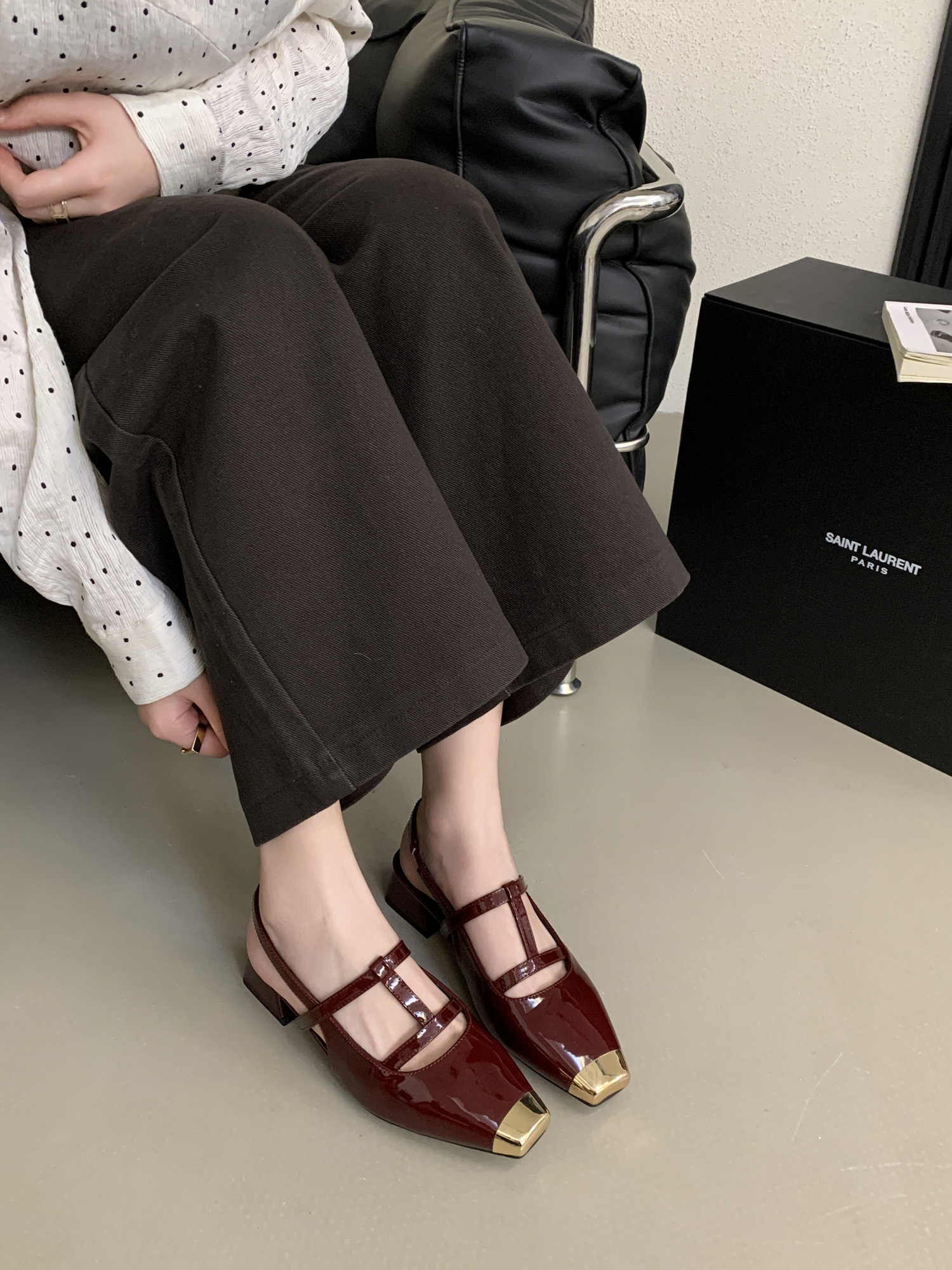 2025 New Women's Retro Mary Jane Low Heel Shoes with Buckle Strap Square Toe Chunky Heel Slip-On - Image 3
