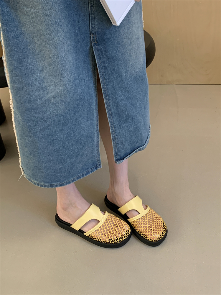 2025 New French Flat Closed-Toe Half Slippers for Women Summer Low Heel Soft Sole Slip-On Mules - Image 2