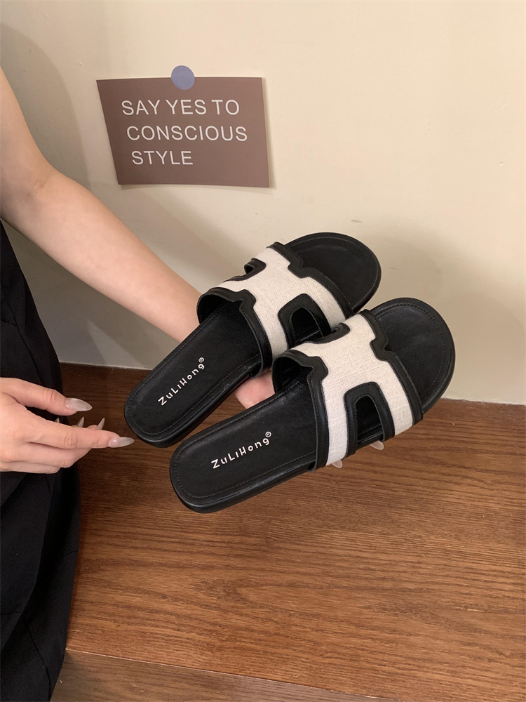 French Fairy Dress Matching Bowknot Slippers Women Summer 2025 New Seaside Beach Retro Flat Sandals - Image 3
